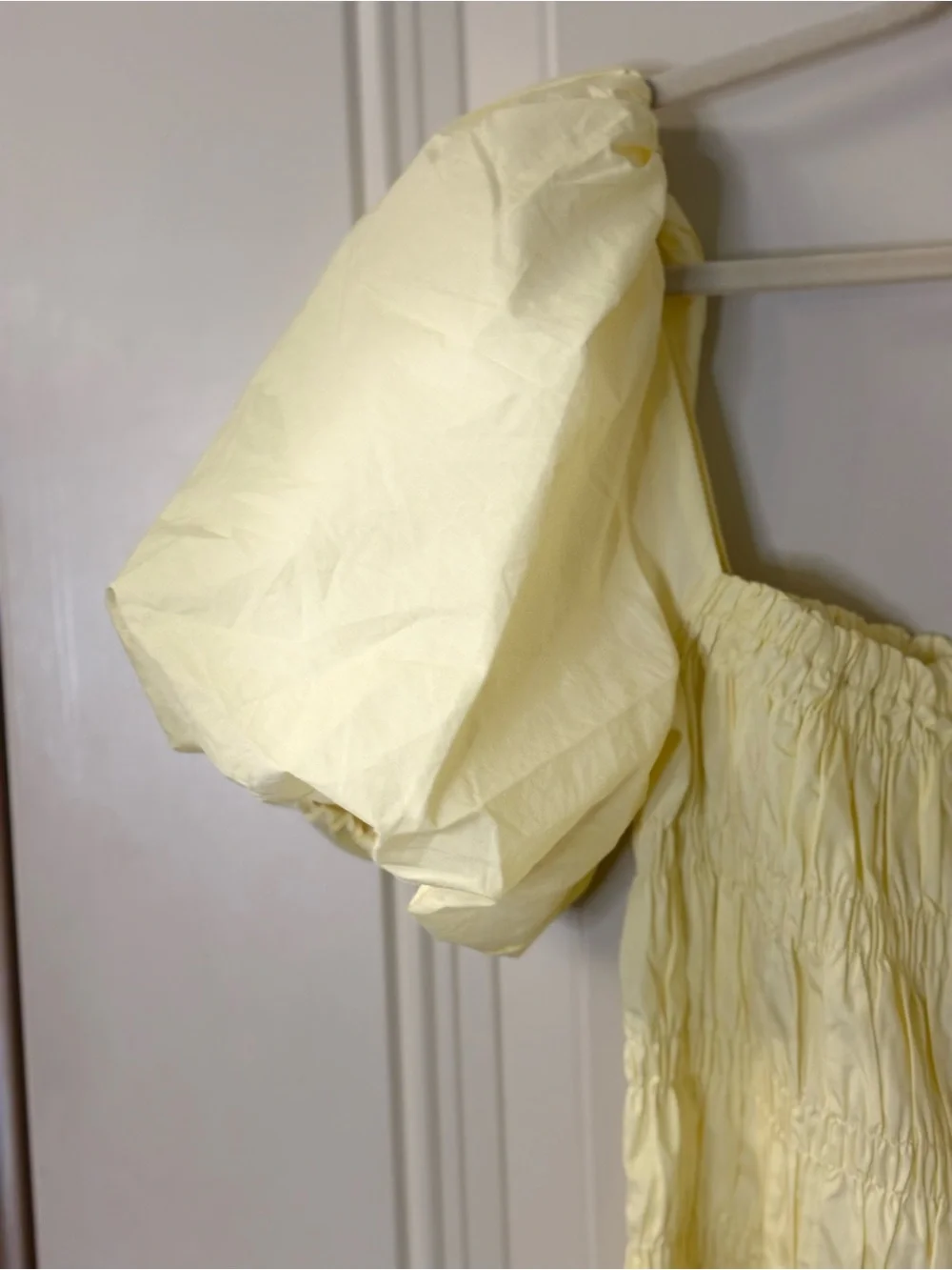 NWOT ASTR SAVINA “Lemonade” Smocked Square Neck Puff Sleeve Top SZ XL $65